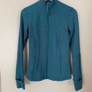 Lululemon Define Jacket size6 DPCV Deep cove blue
